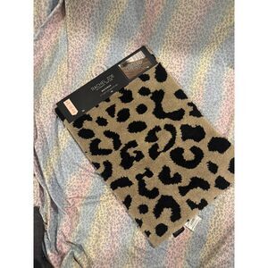 Rachel Zoe Leopard Print Bath Rug 17x24 Luxury Bathroom Mat Black Tan